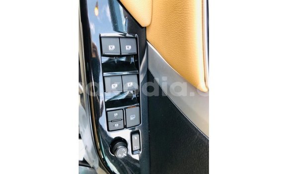 Acheter Import Voiture Toyota Fortuner Noir à Import - Dubai, Diana Acheter Import Voiture Toyota Fortuner Noir à Import - Dubai, Diana