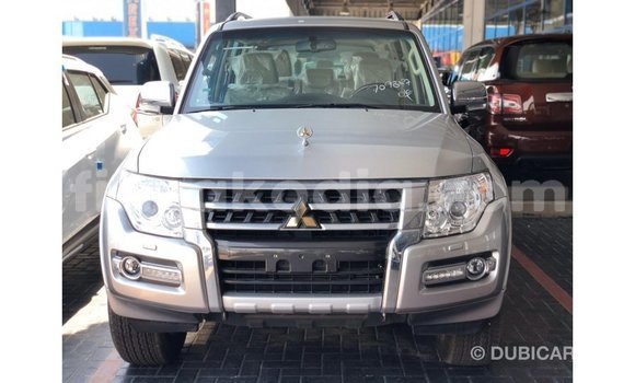 Acheter Import Voiture Mitsubishi Pajero Autre à Import - Dubai, Diana Acheter Import Voiture Mitsubishi Pajero Autre à Import - Dubai, Diana