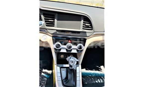 Buy Import Hyundai Elantra White Car in Import - Dubai in Diana Buy Import Hyundai Elantra White Car in Import - Dubai in Diana