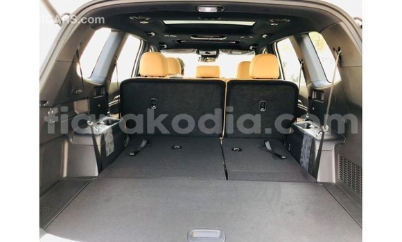 Buy Import Kia Carens White Car in Import - Dubai in Diana Buy Import Kia Carens White Car in Import - Dubai in Diana