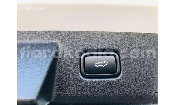 Buy Import Kia Carens White Car in Import - Dubai in Diana Buy Import Kia Carens White Car in Import - Dubai in Diana