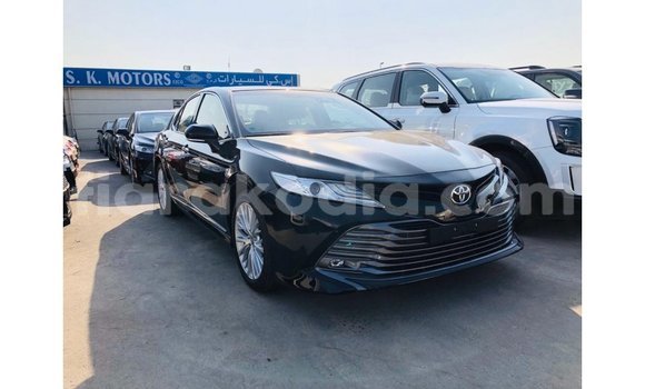 Acheter Import Voiture Toyota Camry Noir à Import - Dubai, Diana Acheter Import Voiture Toyota Camry Noir à Import - Dubai, Diana