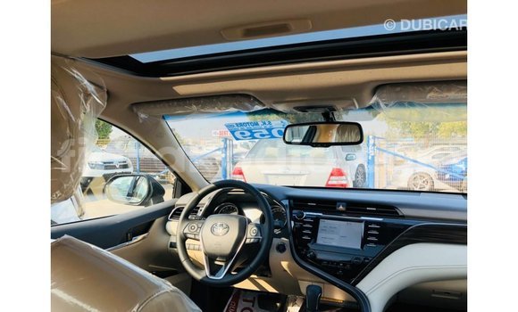 Acheter Import Voiture Toyota Camry Noir à Import - Dubai, Diana Acheter Import Voiture Toyota Camry Noir à Import - Dubai, Diana