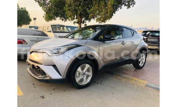 Acheter Import Voiture Toyota C-HR Autre à Import - Dubai, Diana Acheter Import Voiture Toyota C-HR Autre à Import - Dubai, Diana