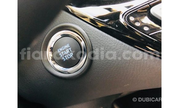 Acheter Import Voiture Toyota C-HR Autre à Import - Dubai, Diana Acheter Import Voiture Toyota C-HR Autre à Import - Dubai, Diana