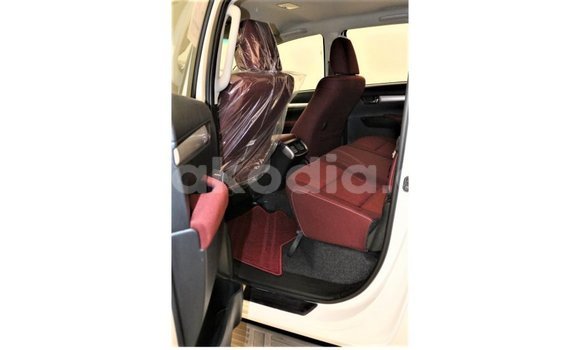 Buy Import Toyota Hilux White Car in Import - Dubai in Diana Buy Import Toyota Hilux White Car in Import - Dubai in Diana