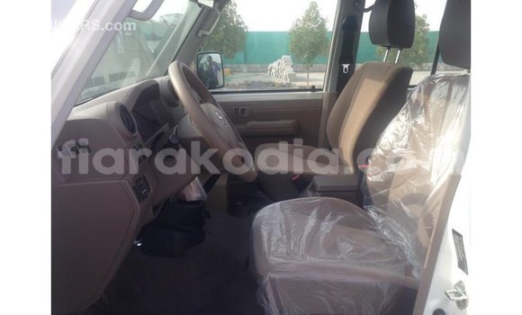 Buy Import Toyota Land Cruiser White Car in Import - Dubai in Diana Buy Import Toyota Land Cruiser White Car in Import - Dubai in Diana
