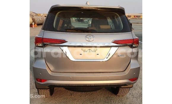 Buy Import Toyota Fortuner Other Car in Import - Dubai in Diana Buy Import Toyota Fortuner Other Car in Import - Dubai in Diana