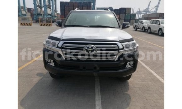 Buy Import Toyota Land Cruiser Black Car in Import - Dubai in Diana Buy Import Toyota Land Cruiser Black Car in Import - Dubai in Diana