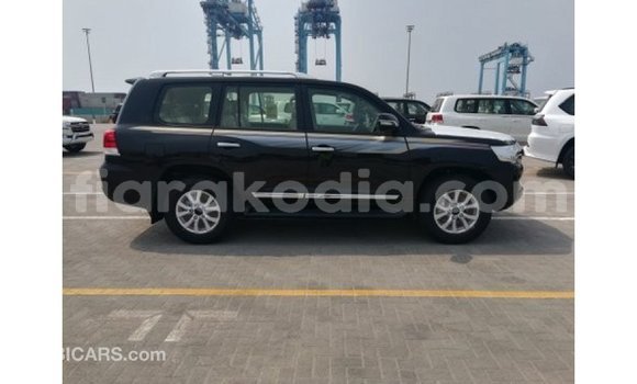 Buy Import Toyota Land Cruiser Black Car in Import - Dubai in Diana Buy Import Toyota Land Cruiser Black Car in Import - Dubai in Diana