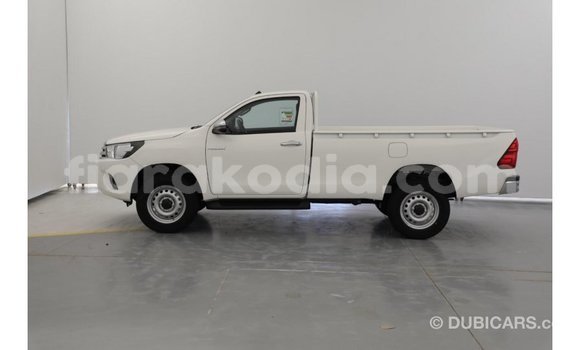 Buy Import Toyota Hilux White Car in Import - Dubai in Diana Buy Import Toyota Hilux White Car in Import - Dubai in Diana