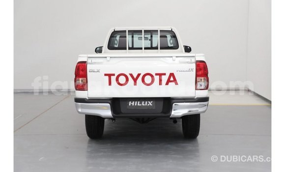 Buy Import Toyota Hilux White Car in Import - Dubai in Diana Buy Import Toyota Hilux White Car in Import - Dubai in Diana