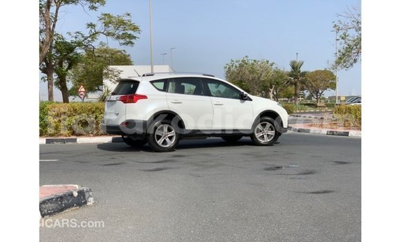 Hividy Toyota HiAce fotsy Truck in Import - Dubai in Diana Hividy Toyota HiAce fotsy Truck in Import - Dubai in Diana