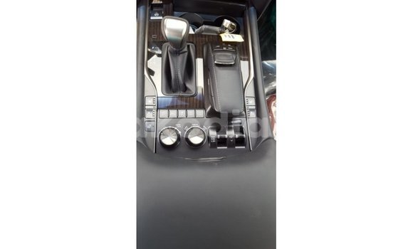 Acheter Import Voiture Lexus LX Autre à Import - Dubai, Diana Acheter Import Voiture Lexus LX Autre à Import - Dubai, Diana