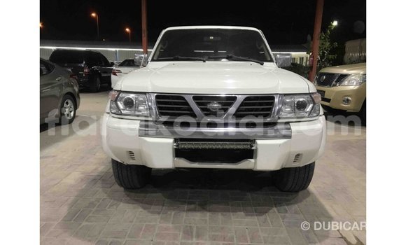 Acheter Import Voiture Nissan Patrol Blanc à Import - Dubai, Diana Acheter Import Voiture Nissan Patrol Blanc à Import - Dubai, Diana