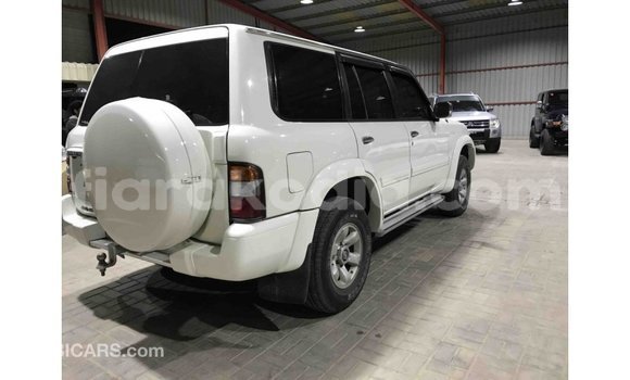 Acheter Import Voiture Nissan Patrol Blanc à Import - Dubai, Diana Acheter Import Voiture Nissan Patrol Blanc à Import - Dubai, Diana