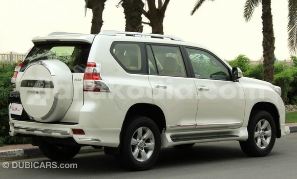 Hividy Toyota Prado fotsy Car in Import - Dubai in Diana Hividy Toyota Prado fotsy Car in Import - Dubai in Diana