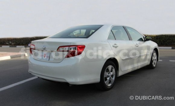 Hividy Toyota Camry fotsy Car in Import - Dubai in Diana Hividy Toyota Camry fotsy Car in Import - Dubai in Diana