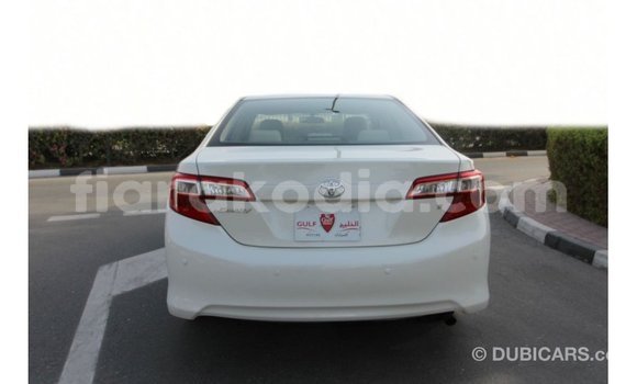 Hividy Toyota Camry fotsy Car in Import - Dubai in Diana Hividy Toyota Camry fotsy Car in Import - Dubai in Diana