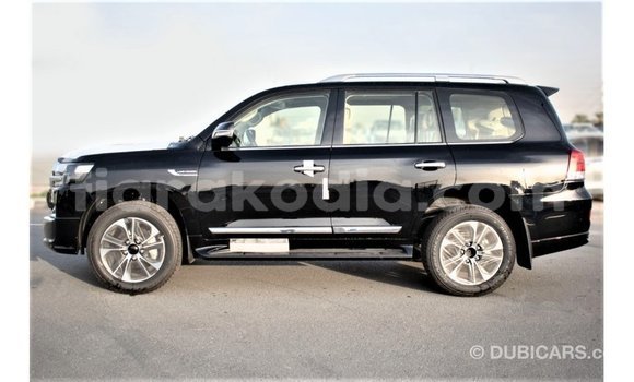 Buy Import Toyota Land Cruiser Black Car in Import - Dubai in Diana Buy Import Toyota Land Cruiser Black Car in Import - Dubai in Diana