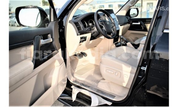 Buy Import Toyota Land Cruiser Black Car in Import - Dubai in Diana Buy Import Toyota Land Cruiser Black Car in Import - Dubai in Diana