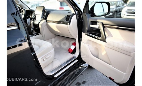 Buy Import Toyota Land Cruiser Black Car in Import - Dubai in Diana Buy Import Toyota Land Cruiser Black Car in Import - Dubai in Diana