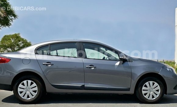 Hividy Renault Fluence Hafa Car in Import - Dubai in Diana Hividy Renault Fluence Hafa Car in Import - Dubai in Diana
