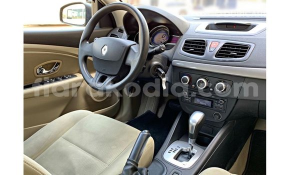 Hividy Renault Fluence Hafa Car in Import - Dubai in Diana Hividy Renault Fluence Hafa Car in Import - Dubai in Diana