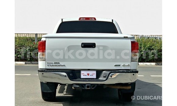 Hividy Toyota Tundra fotsy Car in Import - Dubai in Diana Hividy Toyota Tundra fotsy Car in Import - Dubai in Diana