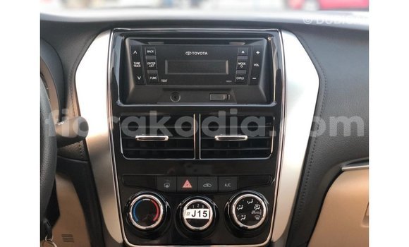 Buy Import Toyota DA Other Truck in Import - Dubai in Diana Buy Import Toyota DA Other Truck in Import - Dubai in Diana