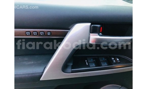 Hividy Toyota DA Black Truck in Import - Dubai in Diana Hividy Toyota DA Black Truck in Import - Dubai in Diana