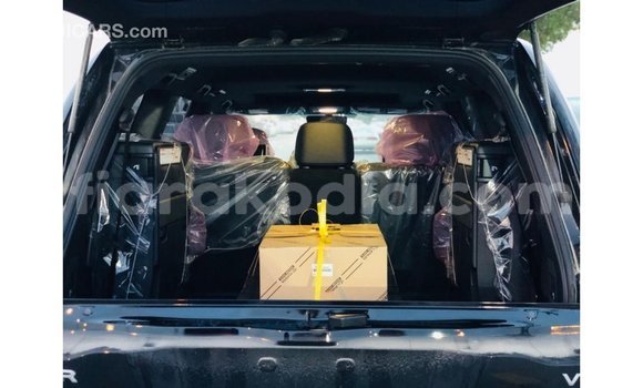 Hividy Toyota DA Black Truck in Import - Dubai in Diana Hividy Toyota DA Black Truck in Import - Dubai in Diana