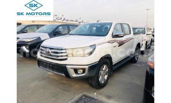 Acheter Import Voiture Toyota Hilux Blanc à Import - Dubai, Diana Acheter Import Voiture Toyota Hilux Blanc à Import - Dubai, Diana