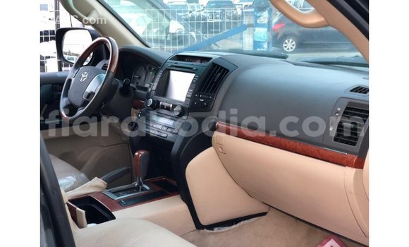 Hividy Toyota Land Cruiser Black Car in Import - Dubai in Diana Hividy Toyota Land Cruiser Black Car in Import - Dubai in Diana