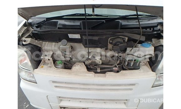 Acheter Import Voiture Suzuki Every Blanc à Import - Dubai, Diana Acheter Import Voiture Suzuki Every Blanc à Import - Dubai, Diana