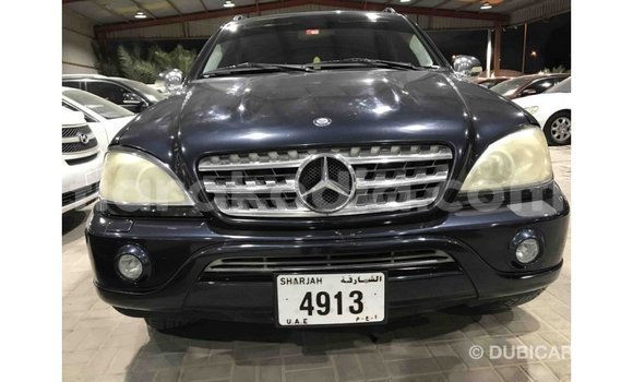Acheter Import Voiture Mercedes‒Benz 190 (W201) Bleu à Import - Dubai, Diana Acheter Import Voiture Mercedes‒Benz 190 (W201) Bleu à Import - Dubai, Diana