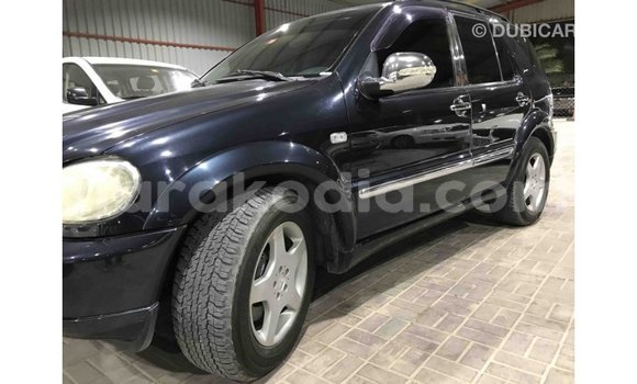 Buy Import Mercedes‒Benz 190 (W201) Blue Car in Import - Dubai in Diana