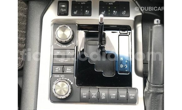 Acheter Import Voiture Toyota Land Cruiser Noir à Import - Dubai, Diana Acheter Import Voiture Toyota Land Cruiser Noir à Import - Dubai, Diana