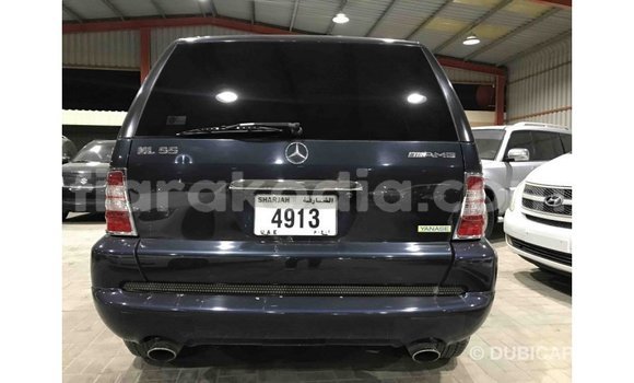 Acheter Import Voiture Mercedes‒Benz 190 (W201) Bleu à Import - Dubai, Diana Acheter Import Voiture Mercedes‒Benz 190 (W201) Bleu à Import - Dubai, Diana