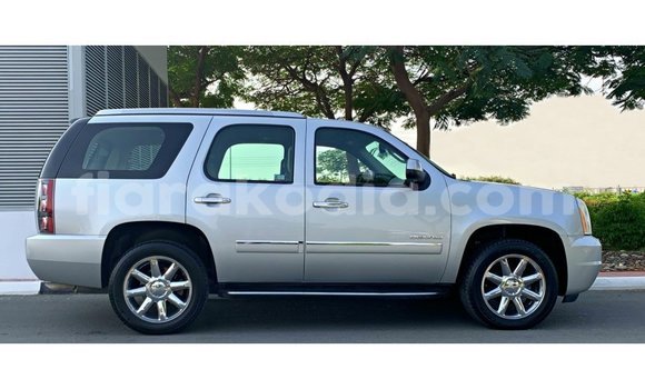 Hividy GMC Yukon Hafa Car in Import - Dubai in Diana Hividy GMC Yukon Hafa Car in Import - Dubai in Diana
