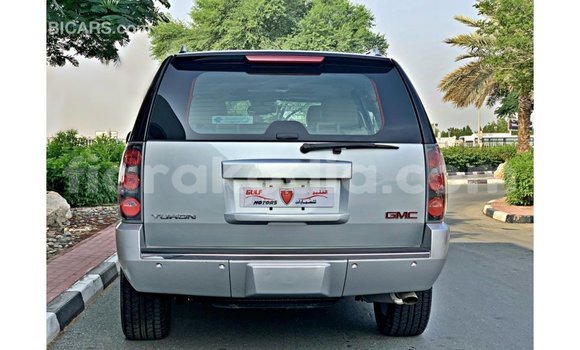 Hividy GMC Yukon Hafa Car in Import - Dubai in Diana Hividy GMC Yukon Hafa Car in Import - Dubai in Diana