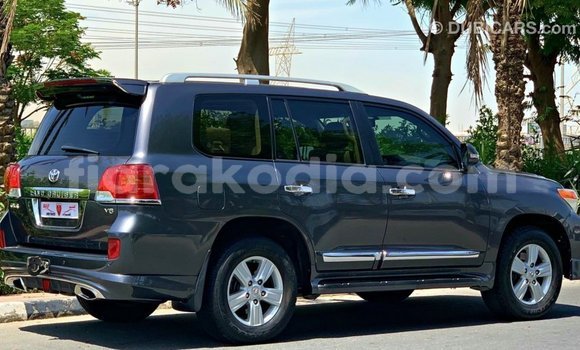 Hividy Toyota Land Cruiser Hafa Car in Import - Dubai in Diana Hividy Toyota Land Cruiser Hafa Car in Import - Dubai in Diana