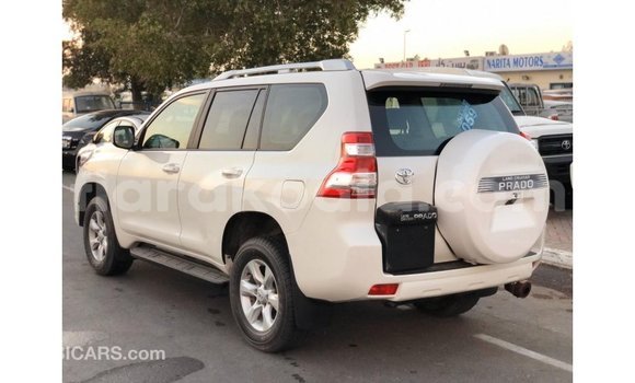 Hividy Toyota Prado fotsy Car in Import - Dubai in Diana Hividy Toyota Prado fotsy Car in Import - Dubai in Diana