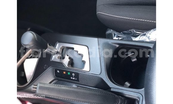 Acheter Import Utilitaire Toyota HiAce Noir à Import - Dubai, Diana Acheter Import Utilitaire Toyota HiAce Noir à Import - Dubai, Diana