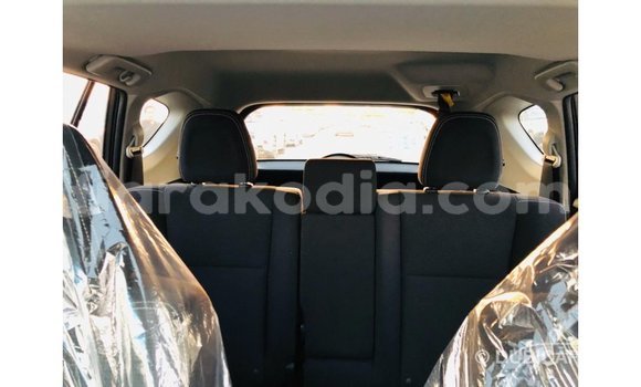 Acheter Import Utilitaire Toyota HiAce Noir à Import - Dubai, Diana Acheter Import Utilitaire Toyota HiAce Noir à Import - Dubai, Diana