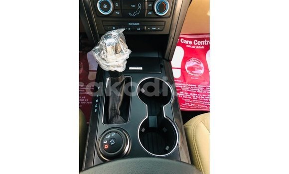 Acheter Import Voiture Ford Explorer Rouge à Import - Dubai, Diana Acheter Import Voiture Ford Explorer Rouge à Import - Dubai, Diana