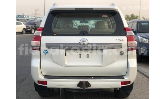Hividy Toyota Prado fotsy Car in Import - Dubai in Diana Hividy Toyota Prado fotsy Car in Import - Dubai in Diana