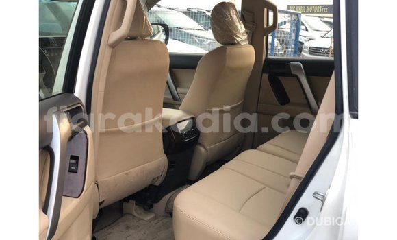 Hividy Toyota Prado fotsy Car in Import - Dubai in Diana Hividy Toyota Prado fotsy Car in Import - Dubai in Diana
