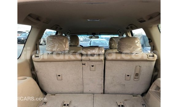 Hividy Toyota Prado fotsy Car in Import - Dubai in Diana Hividy Toyota Prado fotsy Car in Import - Dubai in Diana