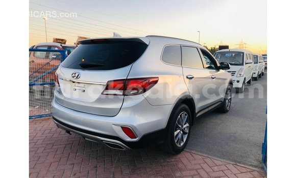 Hividy Hyundai Santa Fe Hafa Car in Import - Dubai in Diana Hividy Hyundai Santa Fe Hafa Car in Import - Dubai in Diana